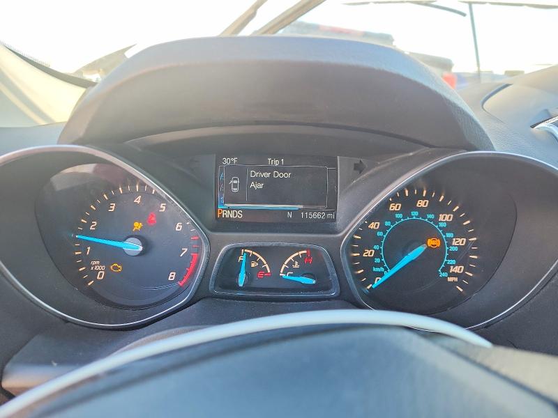 Photo 9 from auction – 2016 FORD ESCAPE with VIN 1FMCU0GX7GUA83137