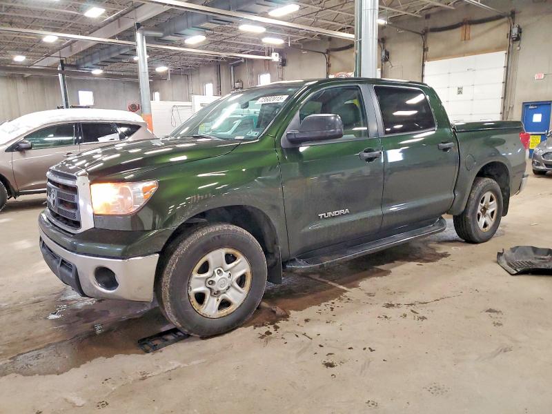TOYOTA TUNDRA CRE 2012 with VIN 5TFDM5F10CX034177 - Photo from auction