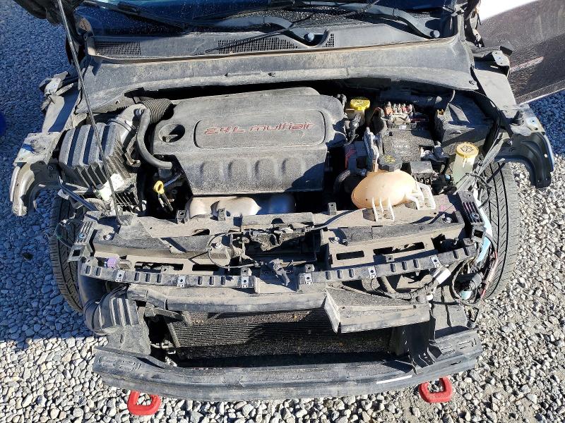 Photo 12 from auction – 2018 JEEP COMPASS with VIN 3C4NJDDB0JT129267