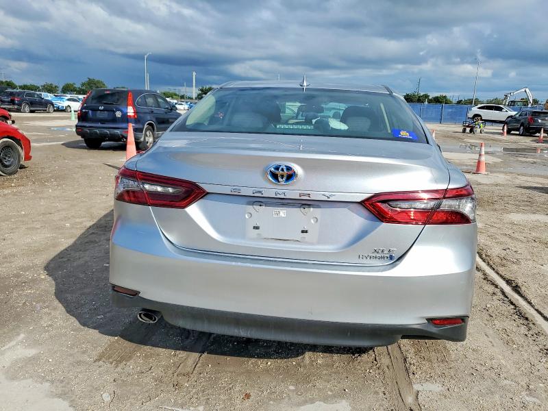 Photo 6 from auction – 2021 TOYOTA CAMRY with VIN 4T1F31AK8MU563363