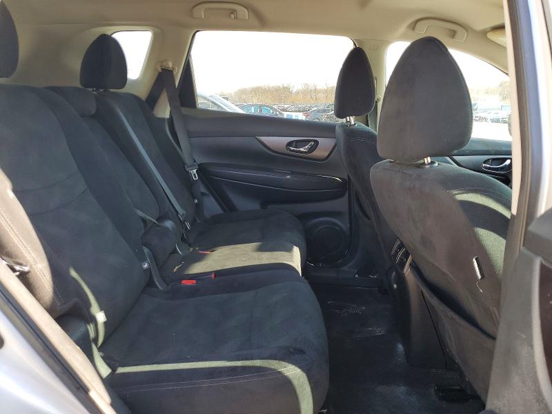 Photo 11 from auction – 2016 NISSAN ROGUE S with VIN 5N1AT2MT8GC784752