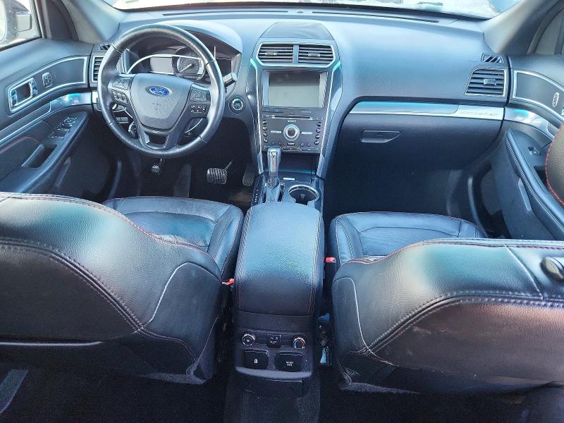 Photo 8 from auction – 2017 FORD EXPLORER with VIN 1FM5K8GTXHGA02738