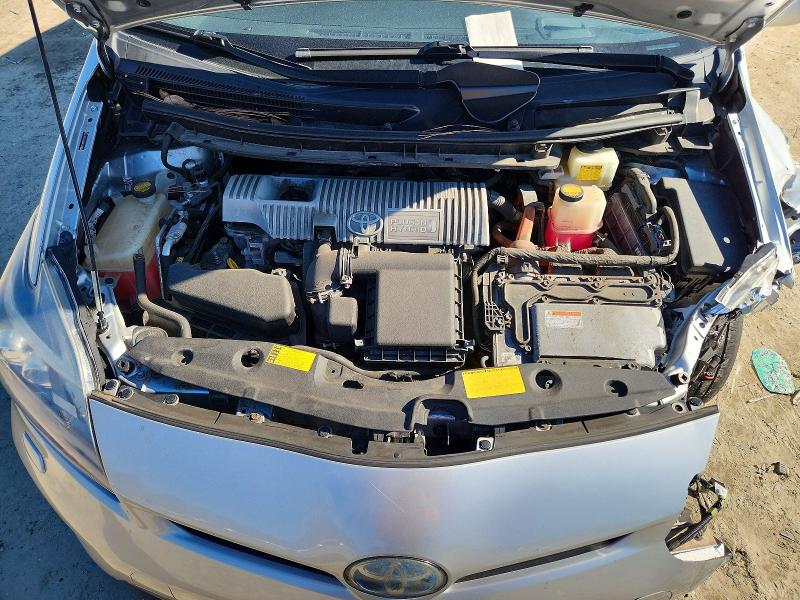 Photo 11 from auction – 2012 TOYOTA PRIUS PLUG with VIN JTDKN3DP2C3007800