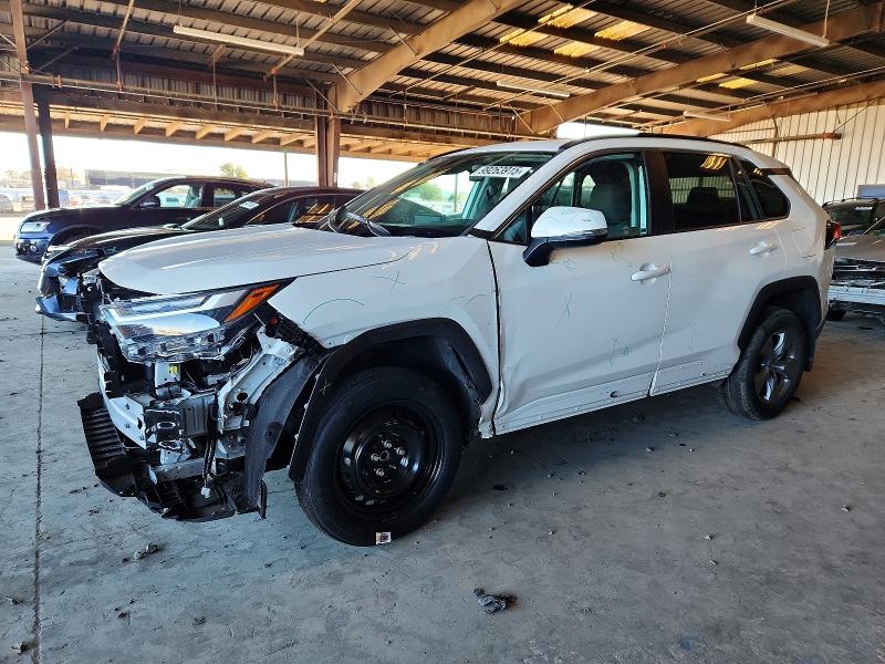 TOYOTA RAV4 XLE 2024 with VIN 2T3P1RFV9RW433571 - Photo from auction