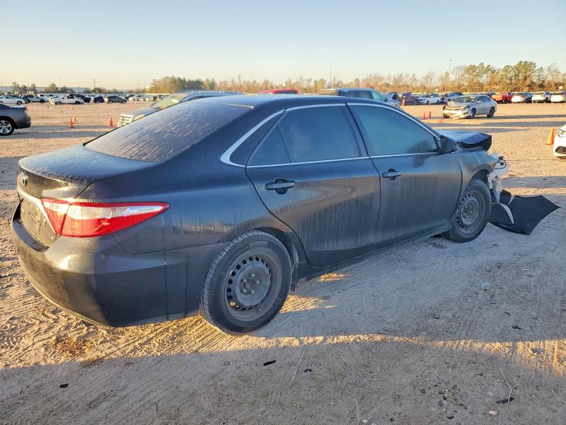 Photo 3 from auction – 2016 TOYOTA CAMRY with VIN 4T4BF1FK1GR557476