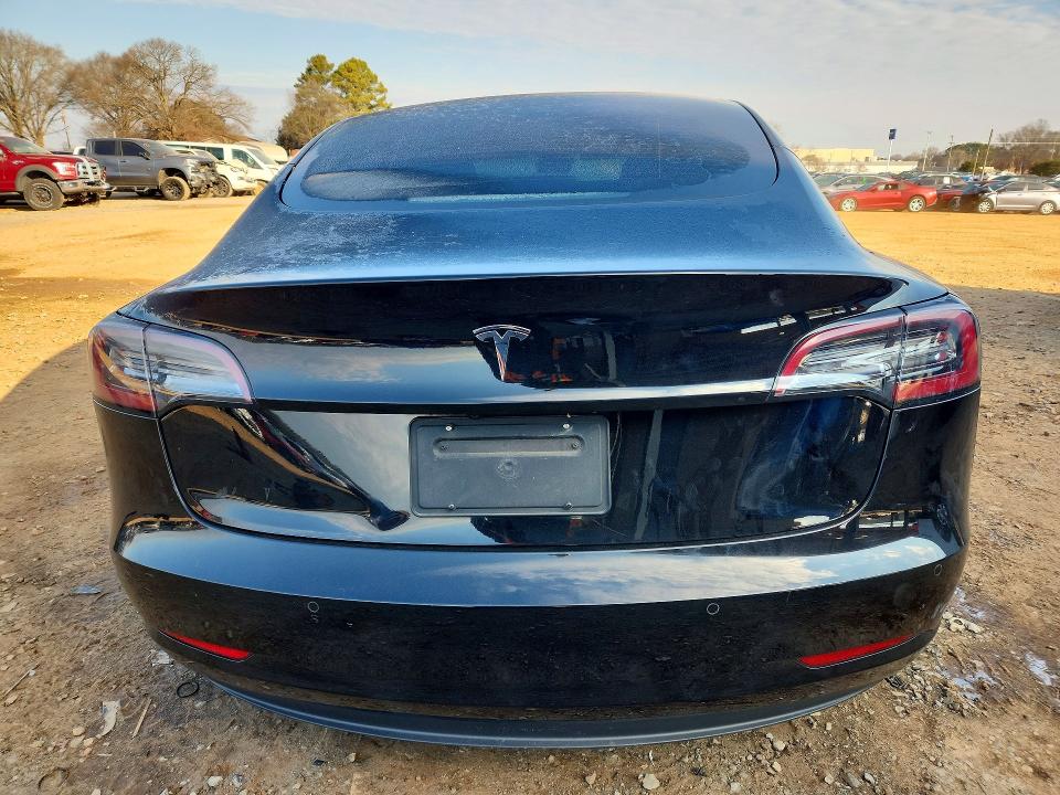 Photo 6 from auction – 2022 TESLA MODEL 3 with VIN 5YJ3E1EA5NF169526