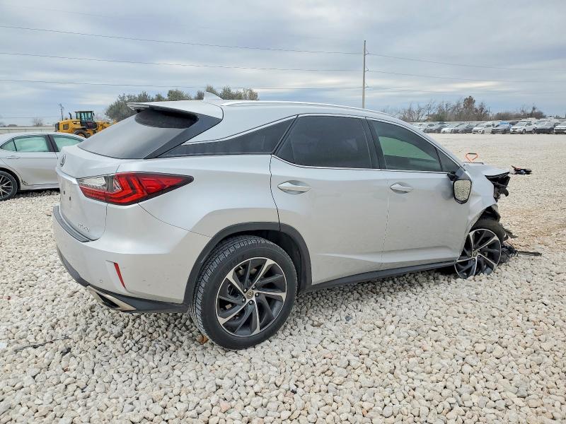 Photo 3 from auction – 2017 LEXUS RX with VIN 2T2ZZMCA2HC049870