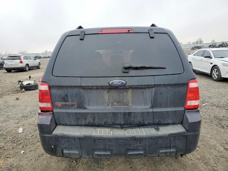 Photo 6 from auction – 2010 FORD ESCAPE with VIN 1FMCU0DG2AKC43867