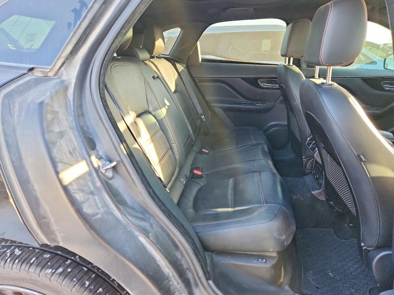 Photo 11 from auction – 2018 JAGUAR F-PACE PRE with VIN SADCK2GX0JA294067
