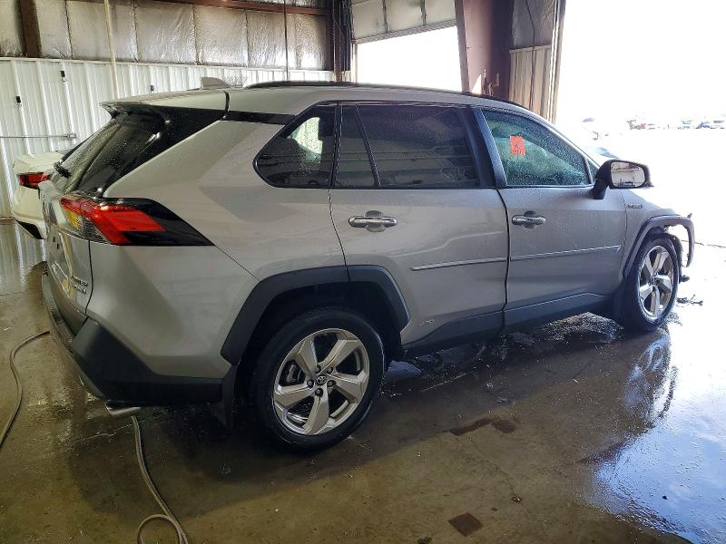 Photo 3 from auction – 2019 TOYOTA RAV4 LIMIT with VIN 2T3DWRFV0KW036079