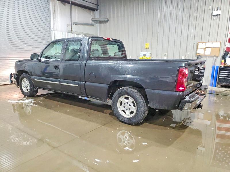 Photo 2 from auction – 2004 CHEVROLET SILVERADO with VIN 2GCEC19T841351748