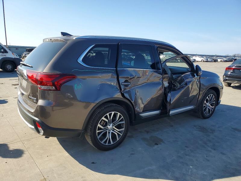 Photo 3 from auction – 2018 MITSUBISHI OUTLANDER with VIN JA4AD3A36JZ060343