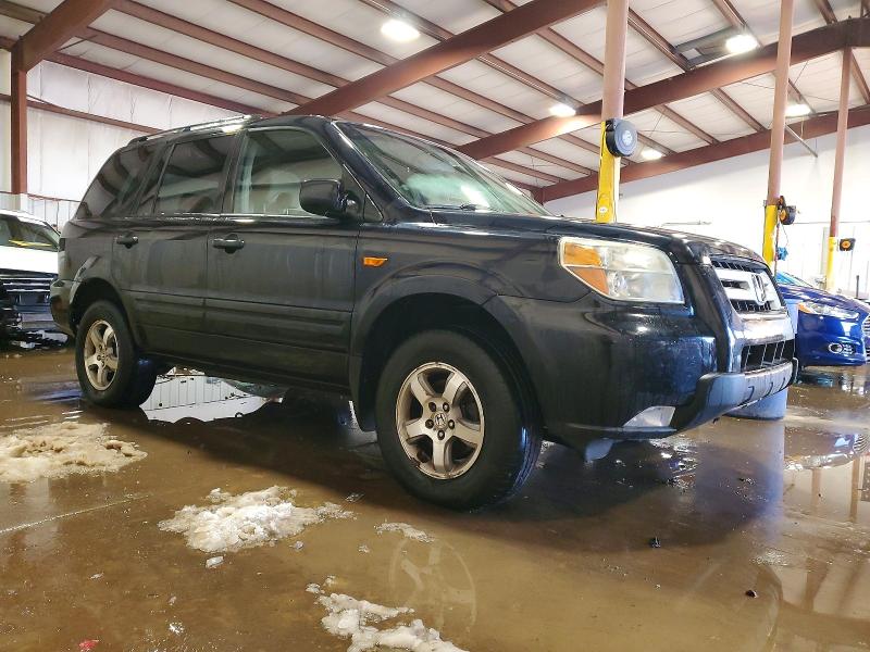 Photo 4 from auction – 2006 HONDA PILOT EX with VIN 2HKYF18446H539828