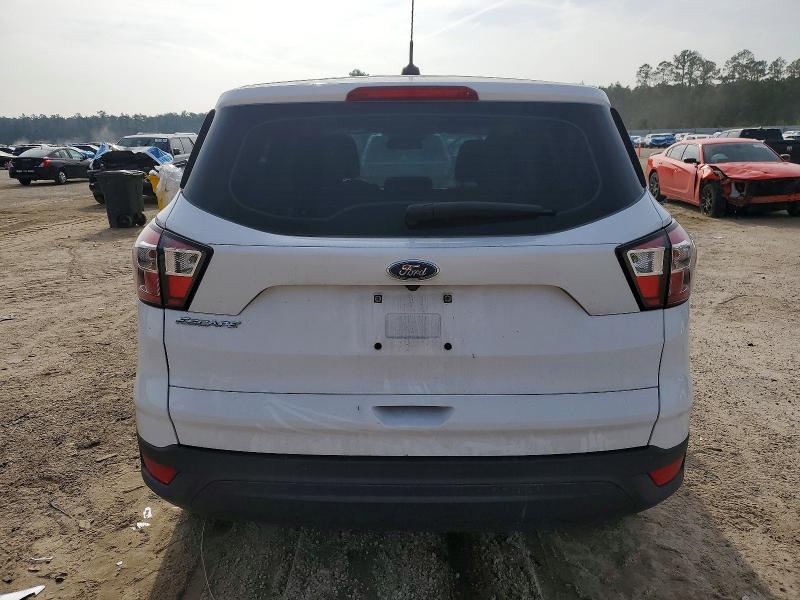 صورة رقم 6 من المزاد - 2017 FORD ESCAPE S مع VIN 1FMCU0F72HUD56343