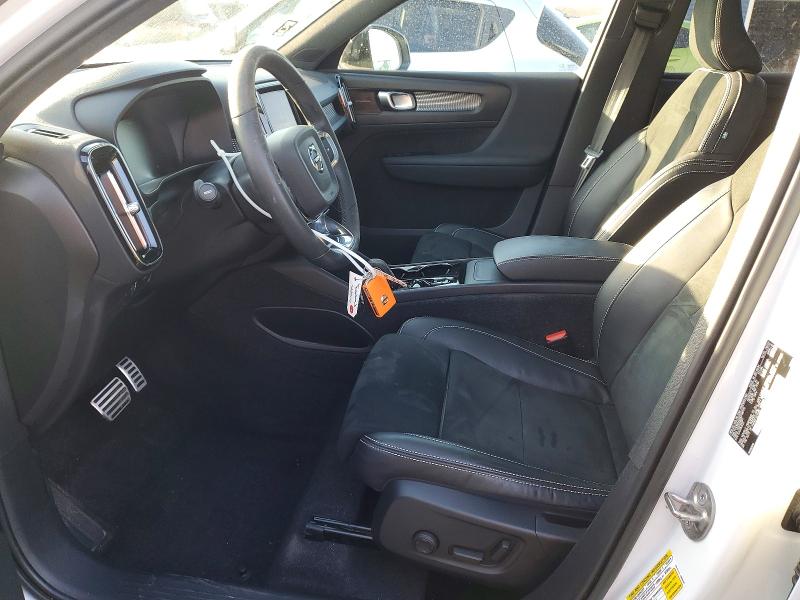 Photo 7 from auction – 2022 VOLVO XC40 with VIN YV4162UM3N2788776