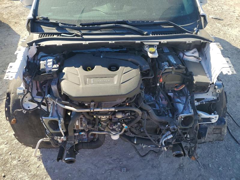 Photo 12 from auction – 2019 LINCOLN MKC RESERV with VIN 5LMCJ3C97KUL27666