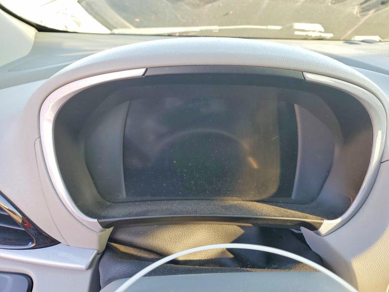 Photo 9 from auction – 2017 CHEVROLET VOLT with VIN 1G1RC6S58HU189858