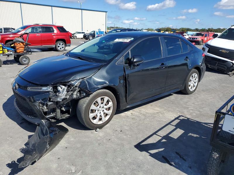 TOYOTA COROLLA LE 2022 with VIN JTDEPMAE6NJ192402 - Photo from auction