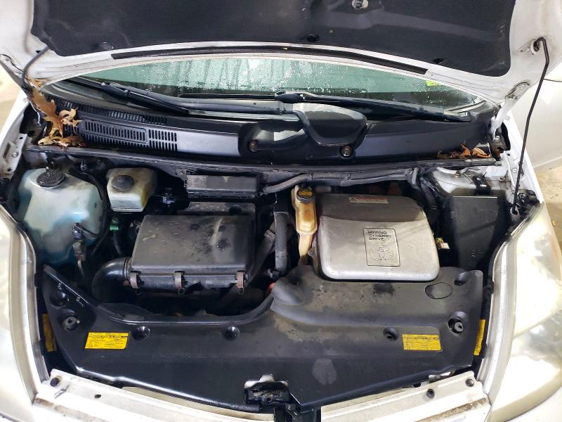 Photo 11 from auction – 2004 TOYOTA PRIUS with VIN JTDKB20U040111350