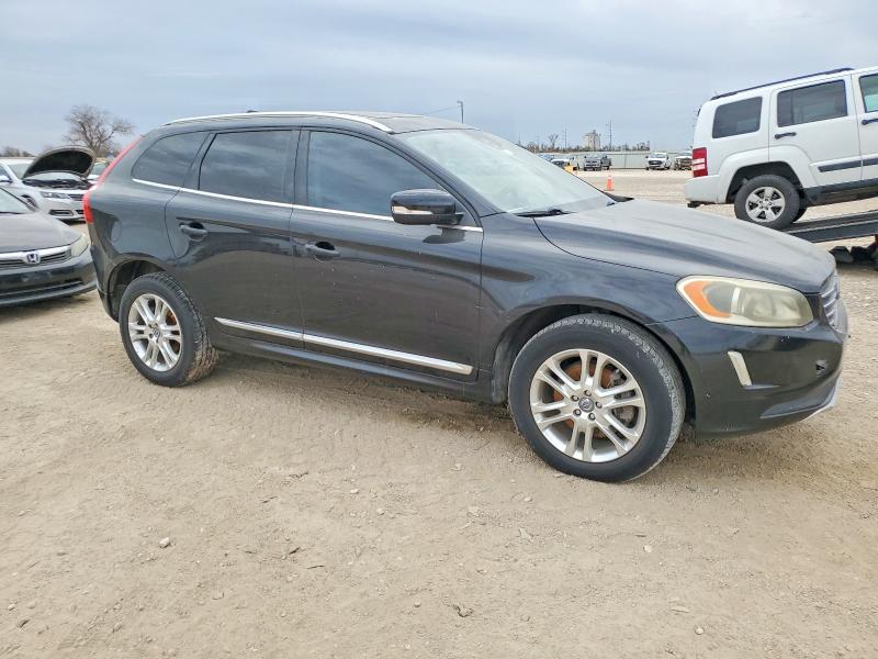 Photo 4 from auction – 2015 VOLVO XC60 T5 PR with VIN YV440MDB1F2597867