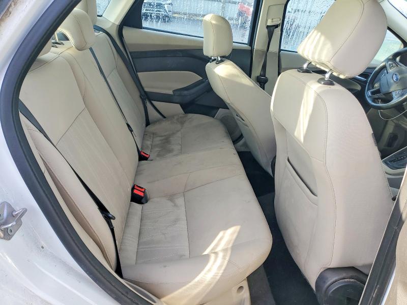 Photo 10 from auction – 2015 FORD FOCUS SE with VIN 1FADP3F20FL348448