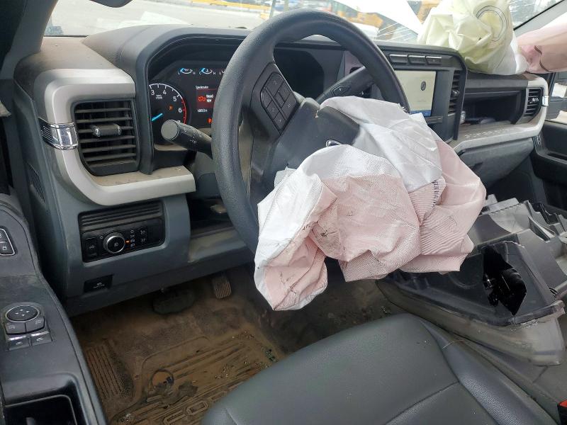 Photo 8 from auction – 2023 FORD F350 SUPER with VIN 1FTRF3BA4PED26099