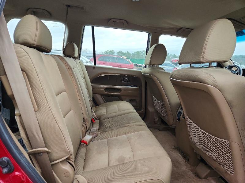 Photo 11 from auction – 2006 HONDA PILOT LX with VIN 5FNYF18146B023165