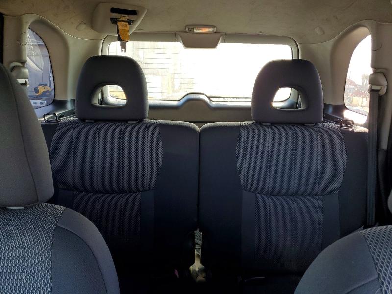 Photo 10 from auction – 2005 TOYOTA RAV4 with VIN JTEGD20V950077379