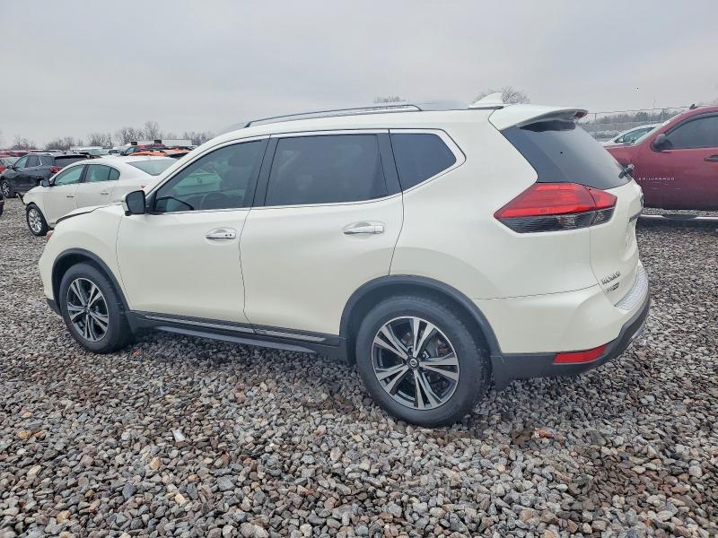 Photo 2 from auction – 2017 NISSAN ROGUE with VIN 5N1AT2MT1HC866646