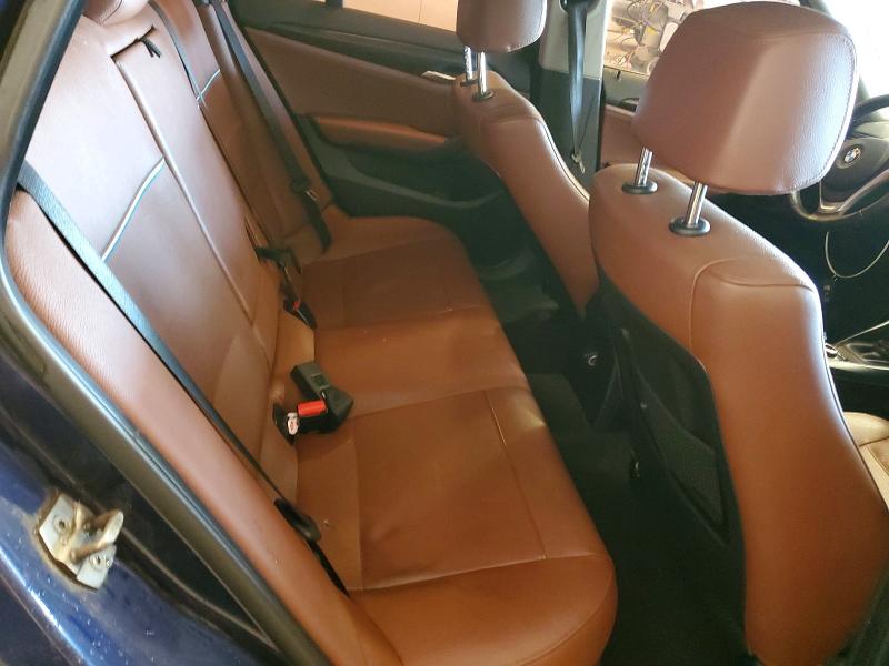 Photo 11 from auction – 2015 BMW X1 XDRIVE3 with VIN WBAVM5C54FVV95040