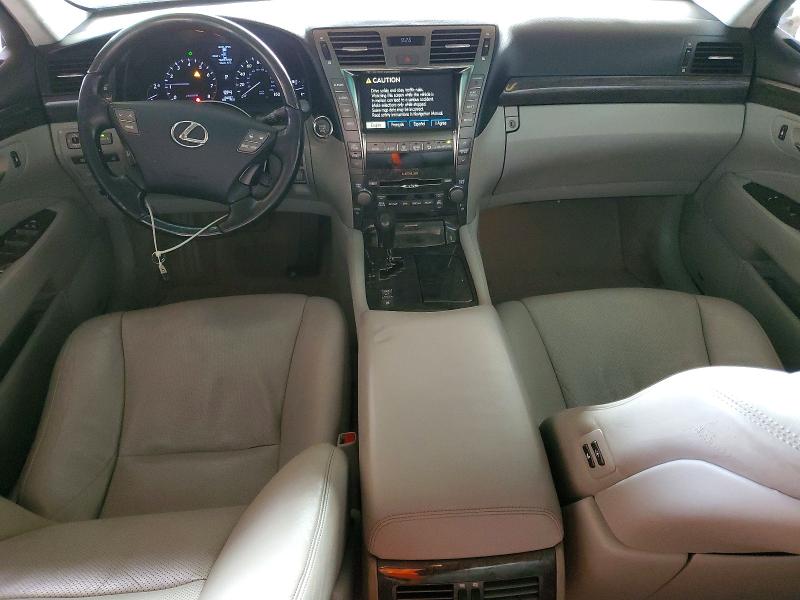 Photo 8 from auction – 2007 LEXUS LS 460L with VIN JTHGL46F075013691
