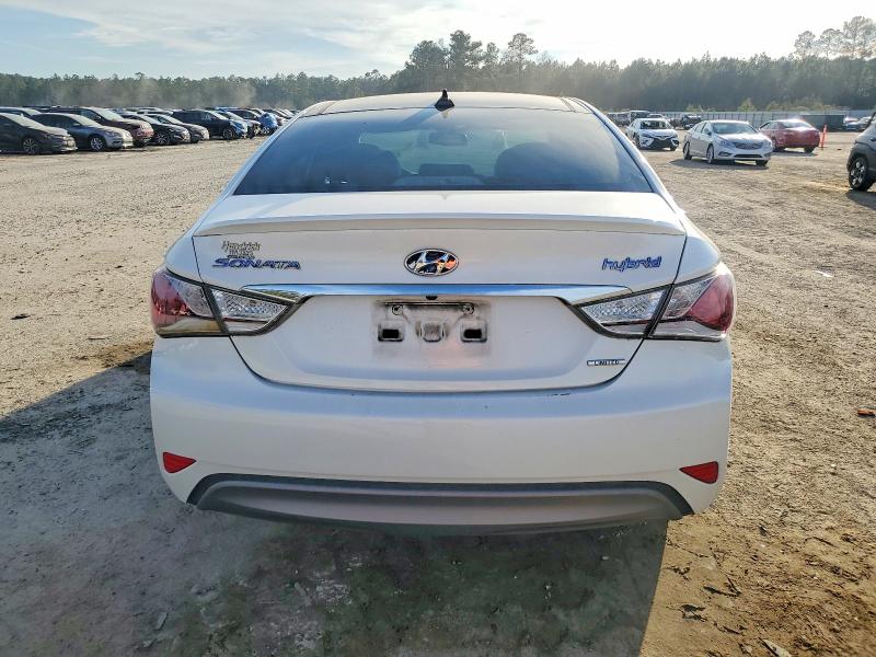 Photo 6 from auction – 2013 HYUNDAI SONATA HYB with VIN KMHEC4A41DA075064