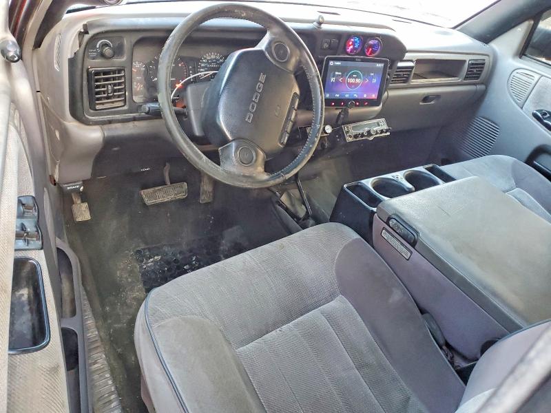 Photo 8 from auction – 1996 DODGE RAM 2500 with VIN 1B7KC23CXTJ100140