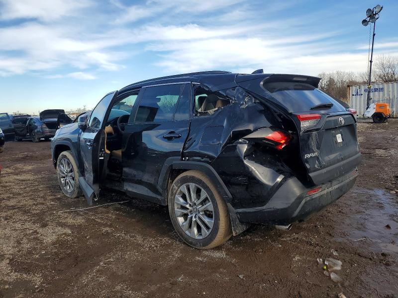 Photo 2 from auction – 2024 TOYOTA RAV4 with VIN 2T3A1RFV4RC401912