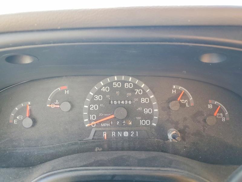 Photo 9 from auction – 2002 FORD ECONOLINE with VIN 1FBSS31L42HB23743