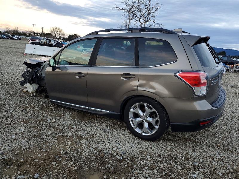 Фото 2 с аукциона – 2018 SUBARU FORESTER 2 с VIN JF2SJAWC2JH553914