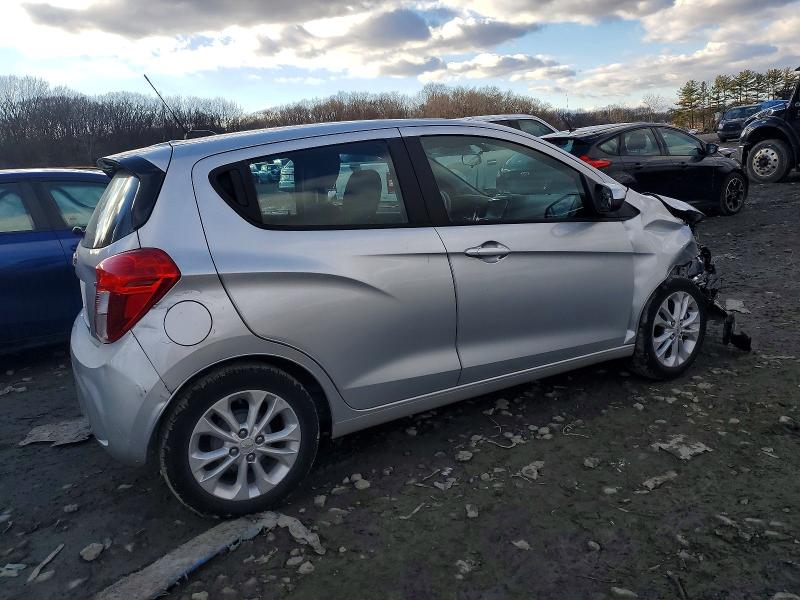 Photo 3 from auction – 2020 CHEVROLET SPARK with VIN KL8CD6SA9LC443947
