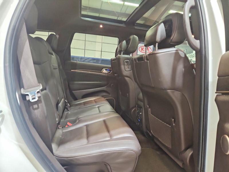 Photo 11 from auction – 2016 JEEP GRAND CHER with VIN 1C4RJFJM7GC302354