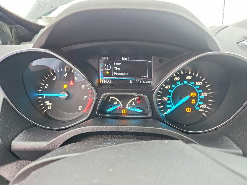 Photo 9 from auction – 2016 FORD ESCAPE with VIN 1FMCU0J98GUA66826