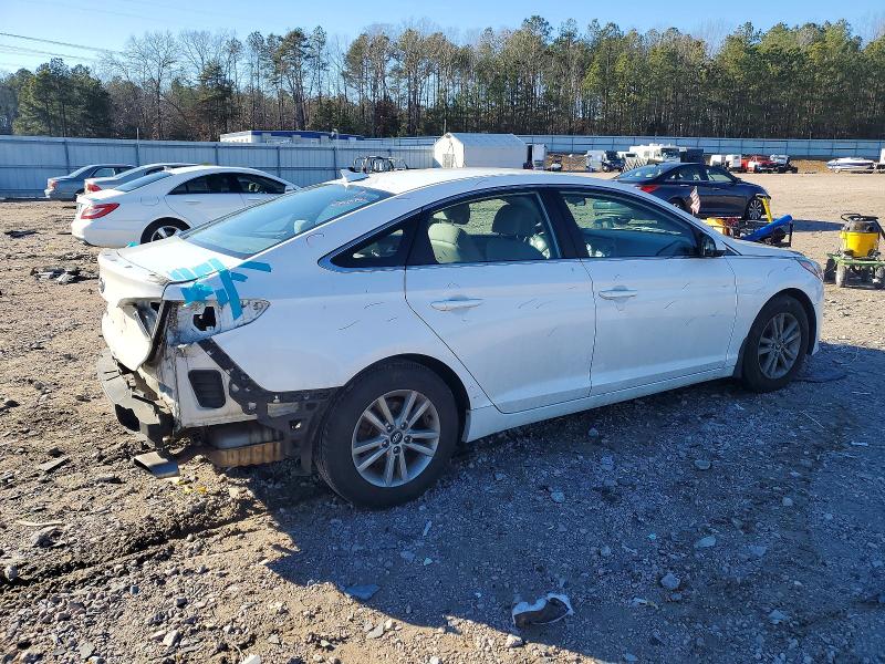 Photo 3 from auction – 2015 HYUNDAI SONATA SE with VIN 5NPE24AF6FH039312