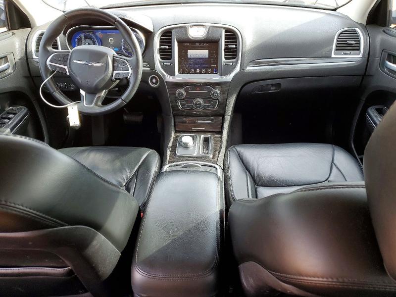 Photo 8 from auction – 2016 CHRYSLER 300 LIMITE with VIN 2C3CCAAG2GH358183