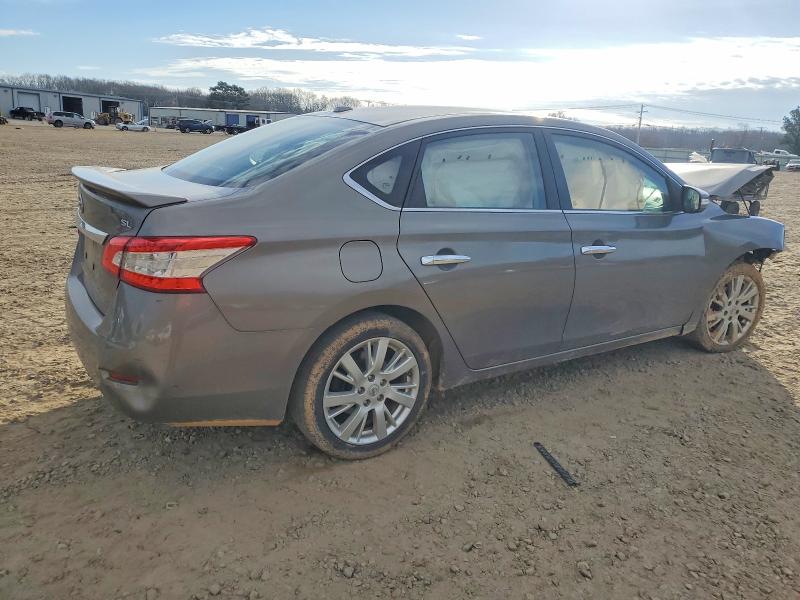 Photo 3 from auction – 2015 NISSAN SENTRA with VIN 3N1AB7AP6FY264263