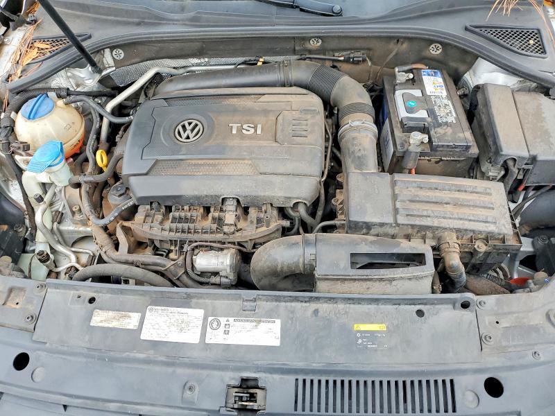 Photo 11 from auction – 2015 VOLKSWAGEN PASSAT with VIN 1VWBT7A33FC100244
