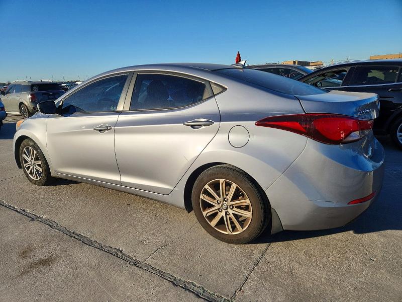 Photo 2 from auction – 2015 HYUNDAI ELANTRA SE with VIN 5NPDH4AE0FH604574