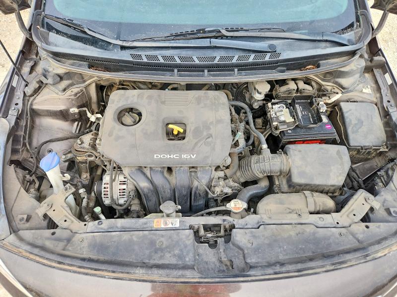Photo 11 from auction – 2017 KIA FORTE with VIN 3KPFK4A72HE147074