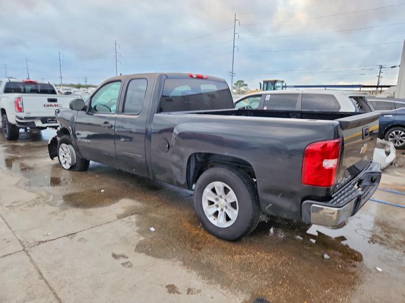 Photo 2 from auction – 2010 CHEVROLET SILVERADO with VIN 1GCSCREA3AZ175930
