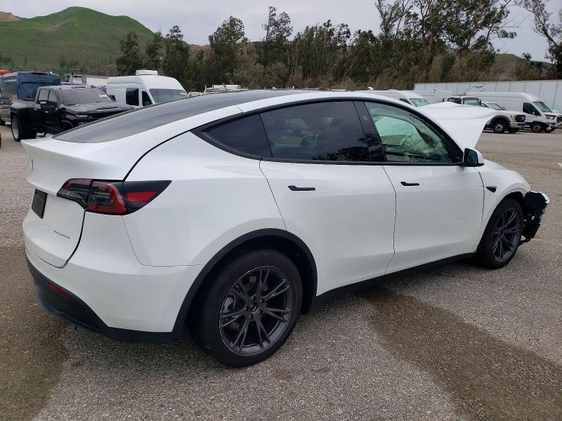 Фото 3 с аукциона – 2025 TESLA MODEL Y с VIN 7SAYGDEE9SF294175