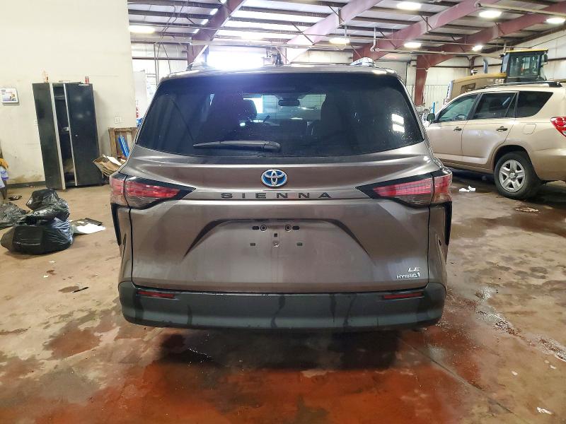 Photo 6 from auction – 2021 TOYOTA SIENNA LE with VIN 5TDBRKEC8MS025485