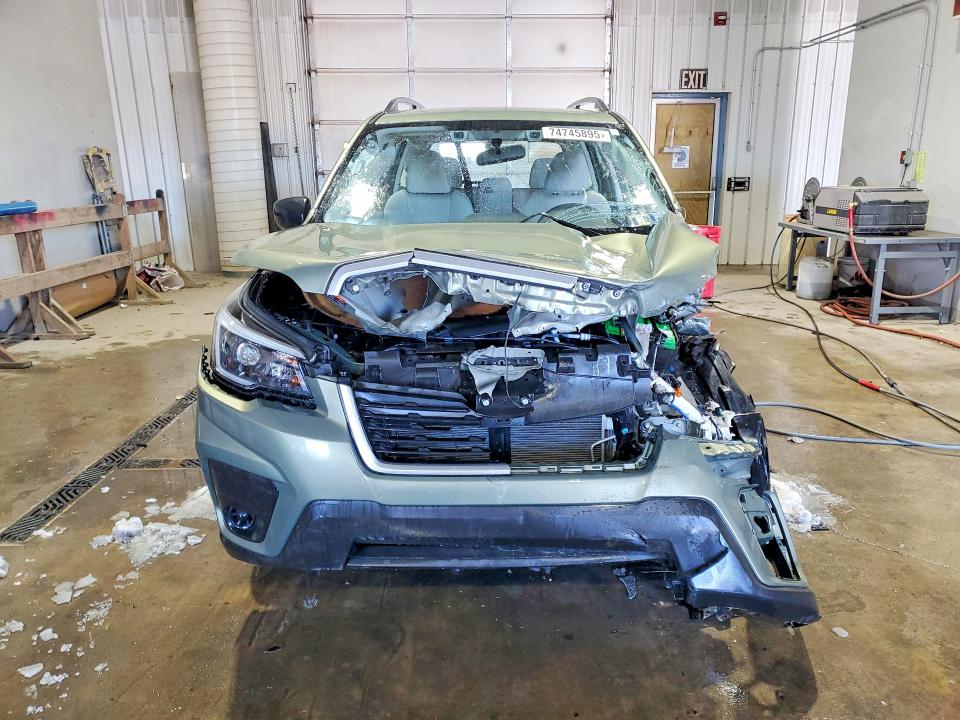 Foto 5 de la subasta – 2021 SUBARU FORESTER con VIN JF2SKADC8MH583505