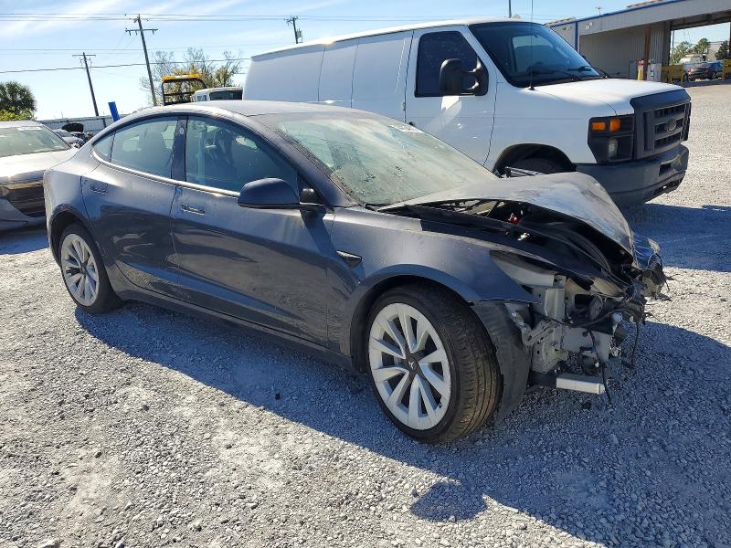 Photo 4 from auction – 2022 TESLA MODEL 3 with VIN 5YJ3E1EA8NF372460